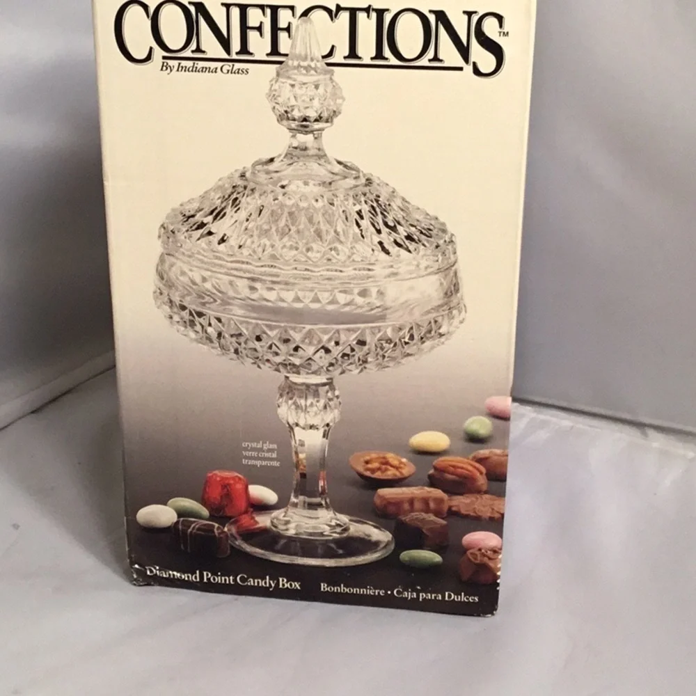 DIAMOND‎ POINT CRYSTAL CANDY BOX